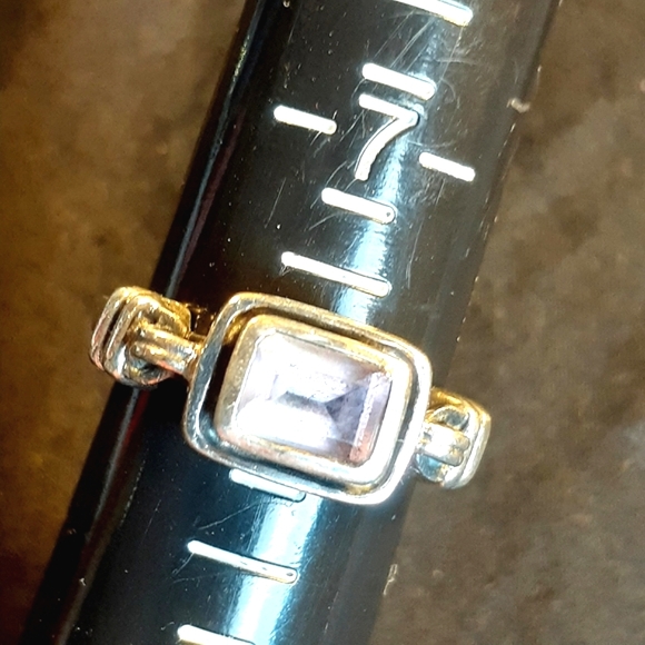 💍Amethyst Gemstone & Silver Ring, Ring Size 8💍 - Picture 9 of 16